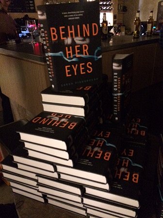 Behind Her Eyes, Sarah Pinborough