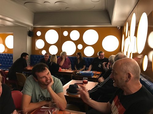 HWA Pub meet - with Phil Sloman, Steve Shaw, Robert Shearman, Laura Mauro and more